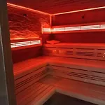 House Poseidon Comfort